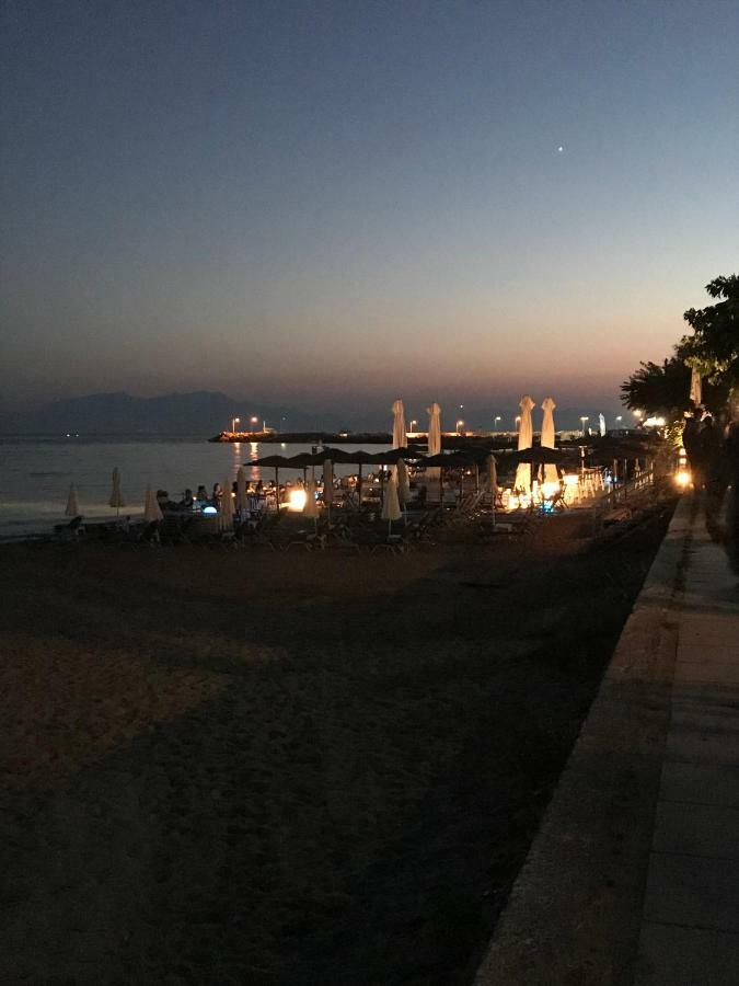 Ferienhaus "Arizones", Nea Kallikratia, Chalkidiki Nea Kallikrateia Esterno foto