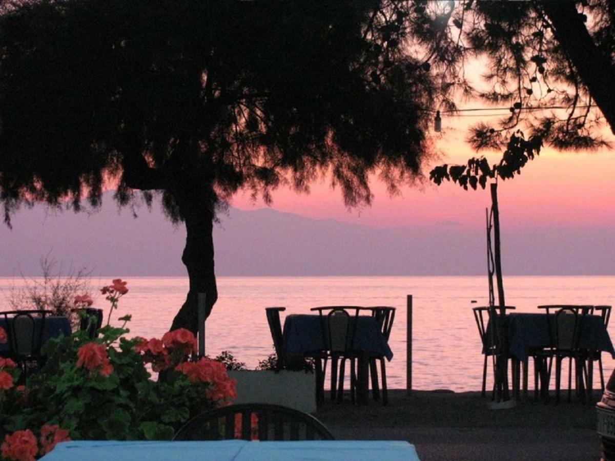 Ferienhaus "Arizones", Nea Kallikratia, Chalkidiki Nea Kallikrateia Esterno foto